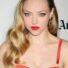 Amanda Seyfried Hollywood Saç Stili