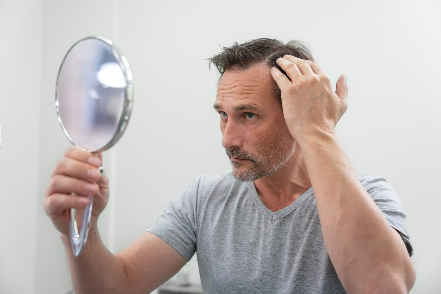 Androgenetik Alopesi ve Saç Dökülmesine Karşı Etkili Çözümler